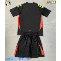 Camisa de time de futebol Espanha Goleiro Replicas 2º Equipamento Infantil Europeu 2024 Manga Curta (+ Calças curtas)